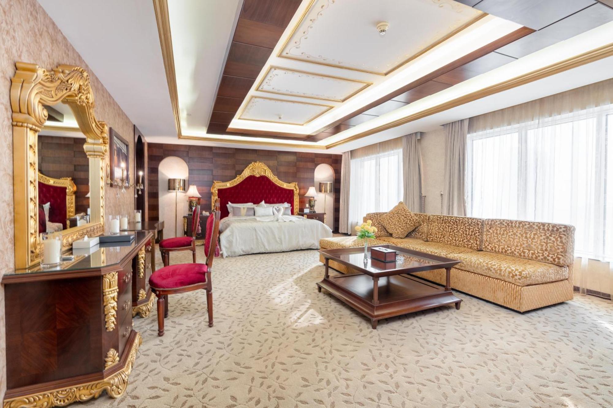 Royal Suite